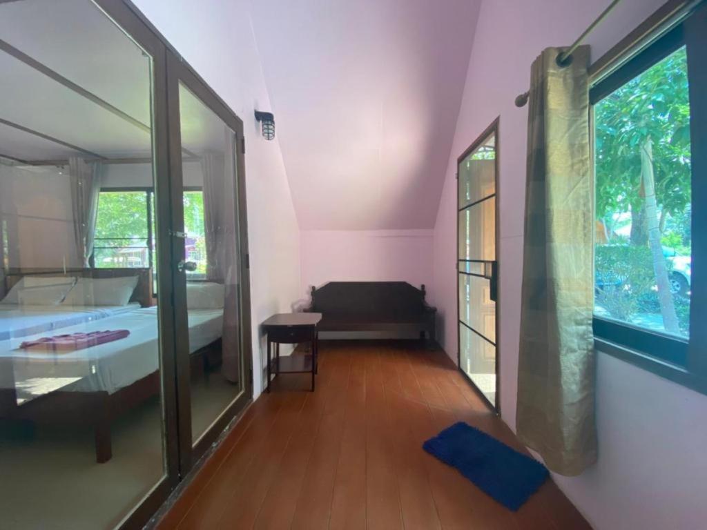 Oyo 966 Boss Khaoyai Hotel Ban Bung Toei Buitenkant foto