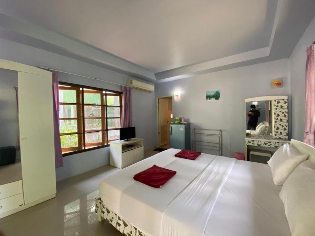 Oyo 966 Boss Khaoyai Hotel Ban Bung Toei Buitenkant foto