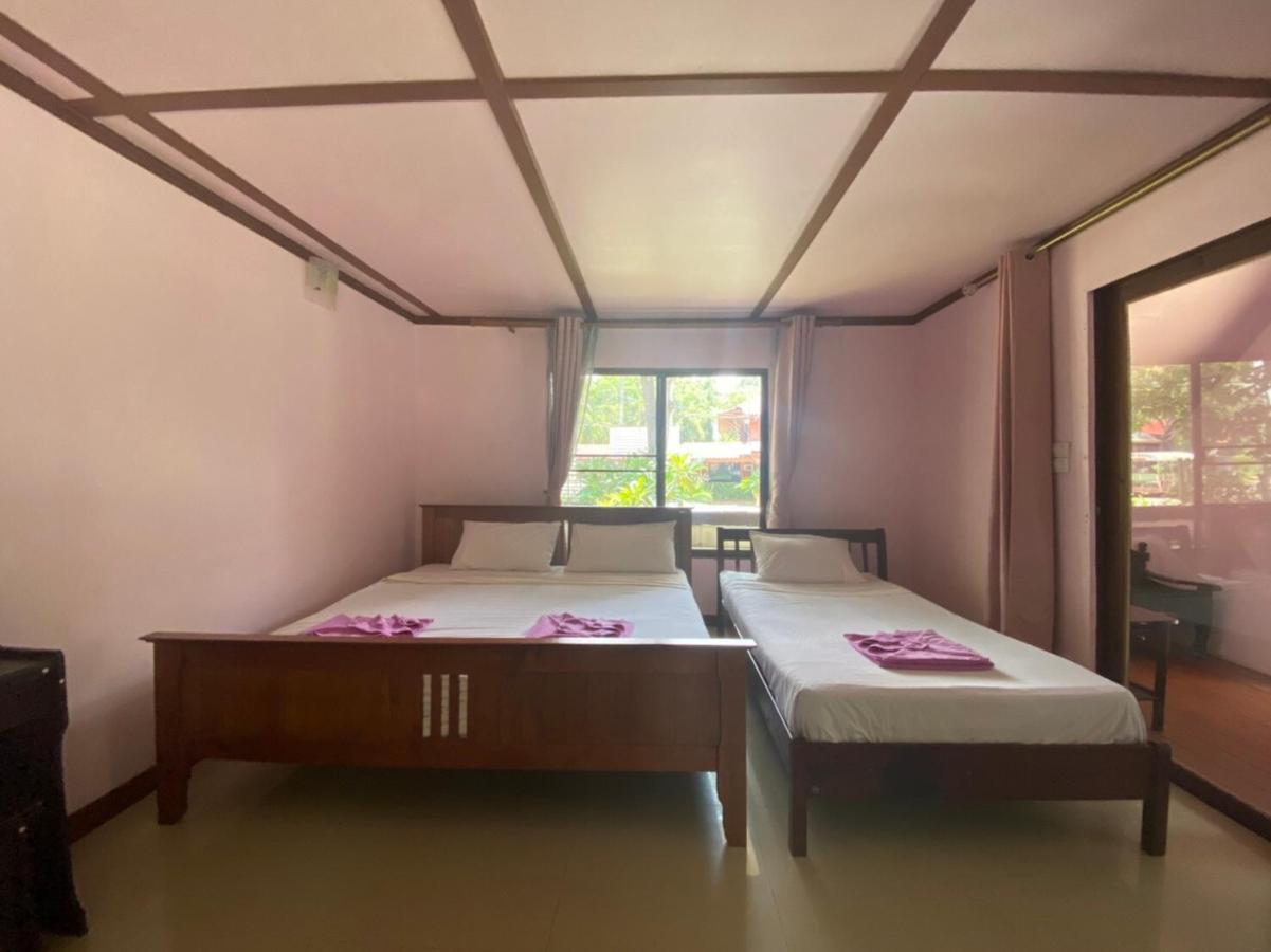 Oyo 966 Boss Khaoyai Hotel Ban Bung Toei Buitenkant foto